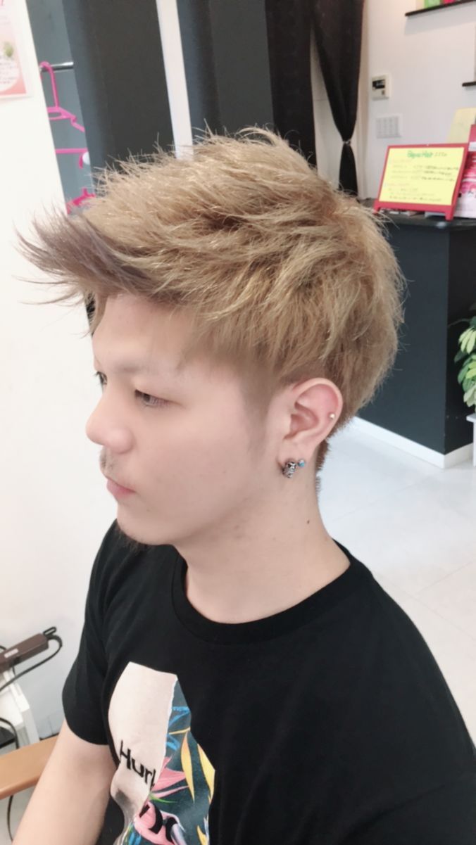 ヘアスタイル ジェットモヒカン Big Up Hair 山形県 村山エリアのヘアサロン 美容室の検索 予約は山形 Be ヘアスタイル ジェットモヒカン Big Up Hair 山形県 村山エリアのヘアサロン 美容室の検索 予約は山形 Be